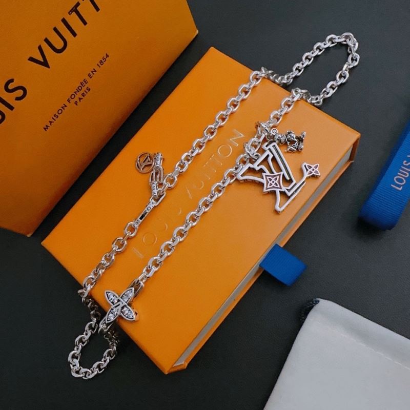 Louis Vuitton Necklaces